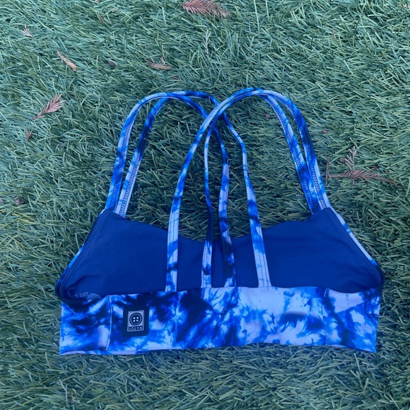 jolyn set - Picture 2 of 5